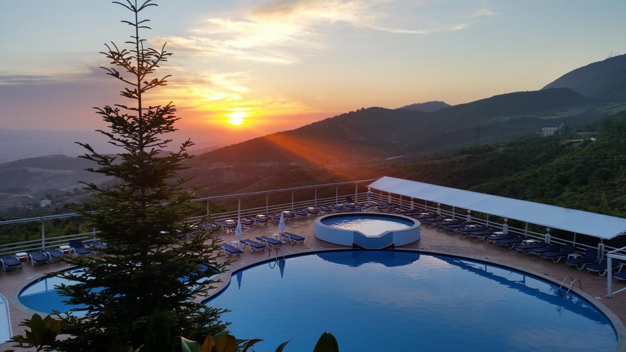 Dajti Park Resort Priska e Madhe ภายนอก รูปภาพ