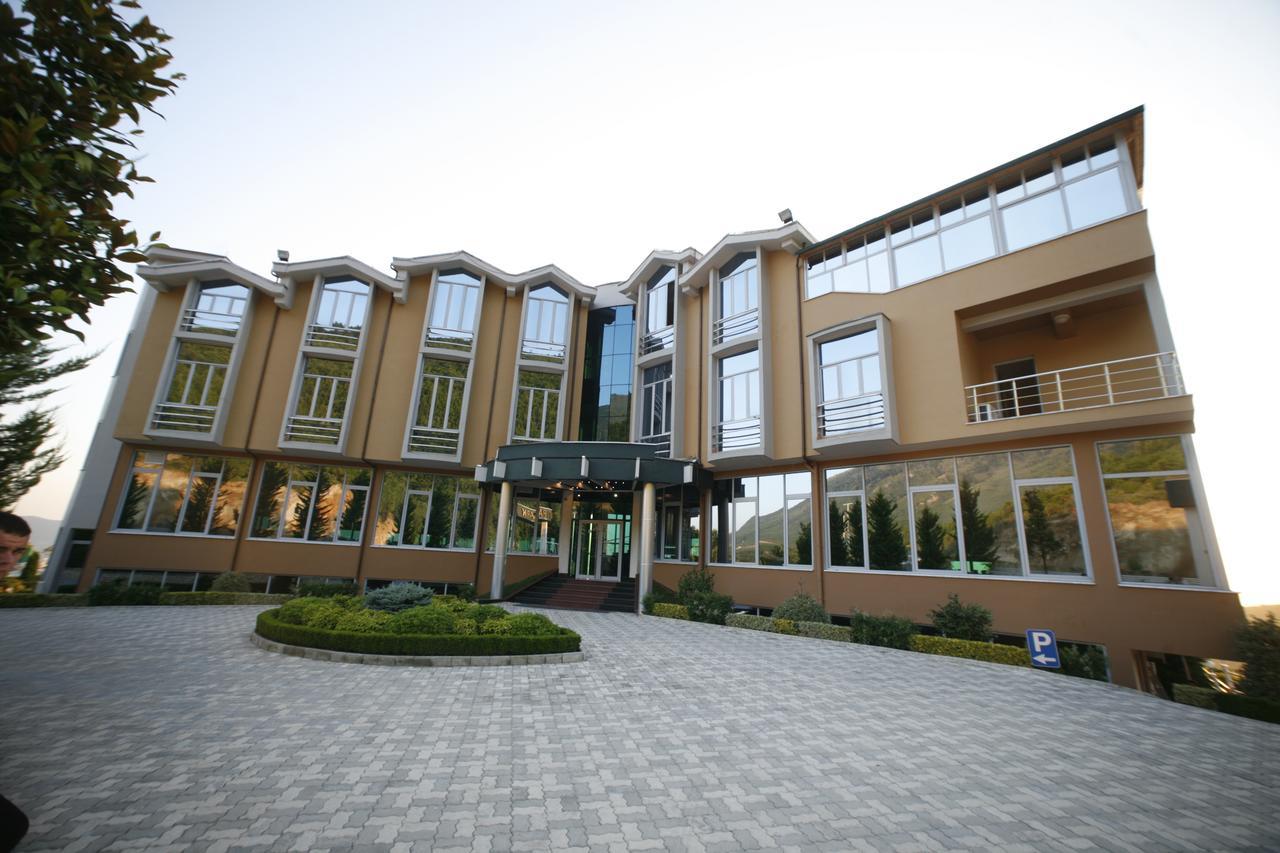 Dajti Park Resort Priska e Madhe ภายนอก รูปภาพ