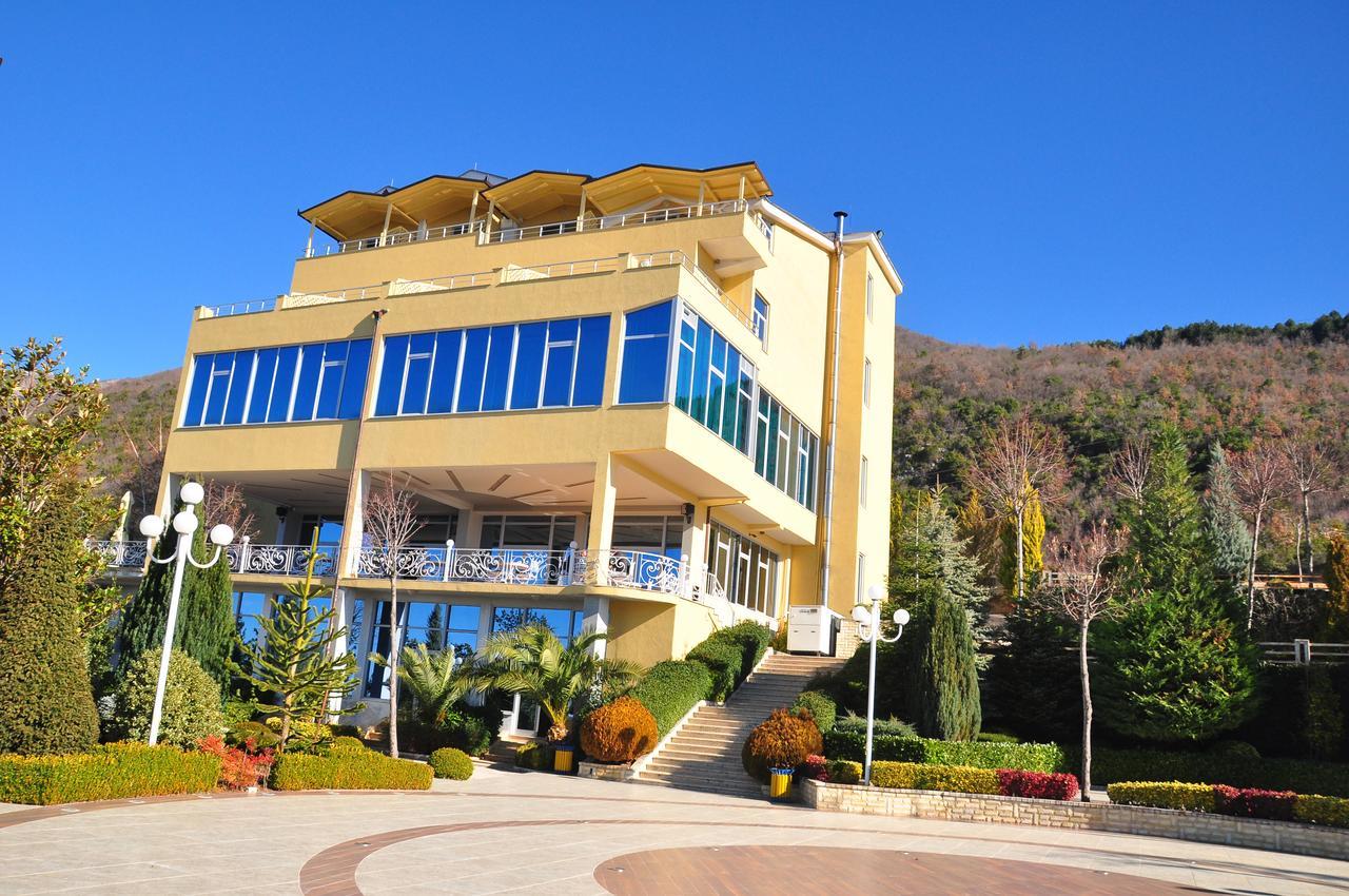 Dajti Park Resort Priska e Madhe ภายนอก รูปภาพ