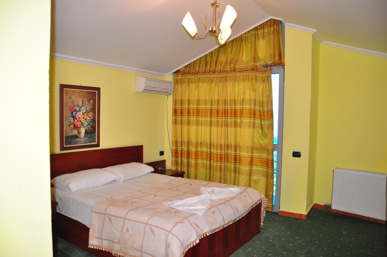 Dajti Park Resort Priska e Madhe ภายนอก รูปภาพ